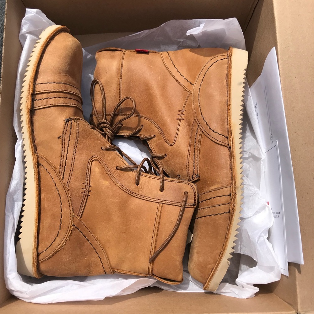 NGOLA Rustic Brown Pullup Boot